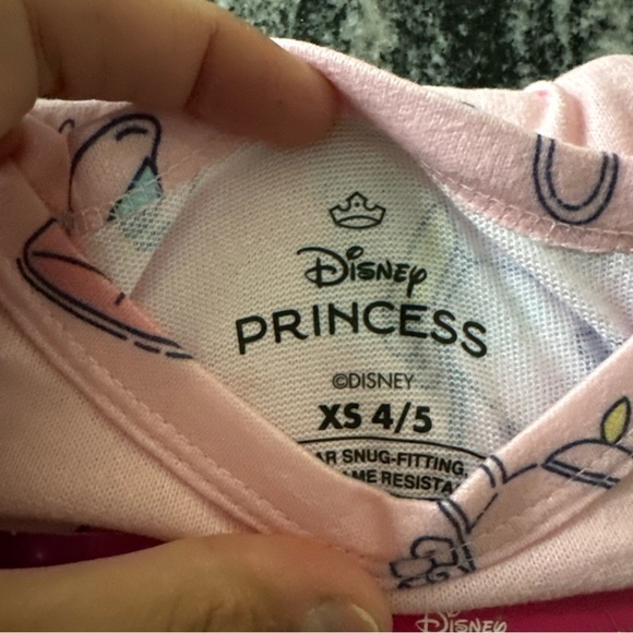 NEW Disney Princess girl's XS 4/5 Pink Soft pajamas pjs 2 pc set sleepwear pink - Picture 4 of 4